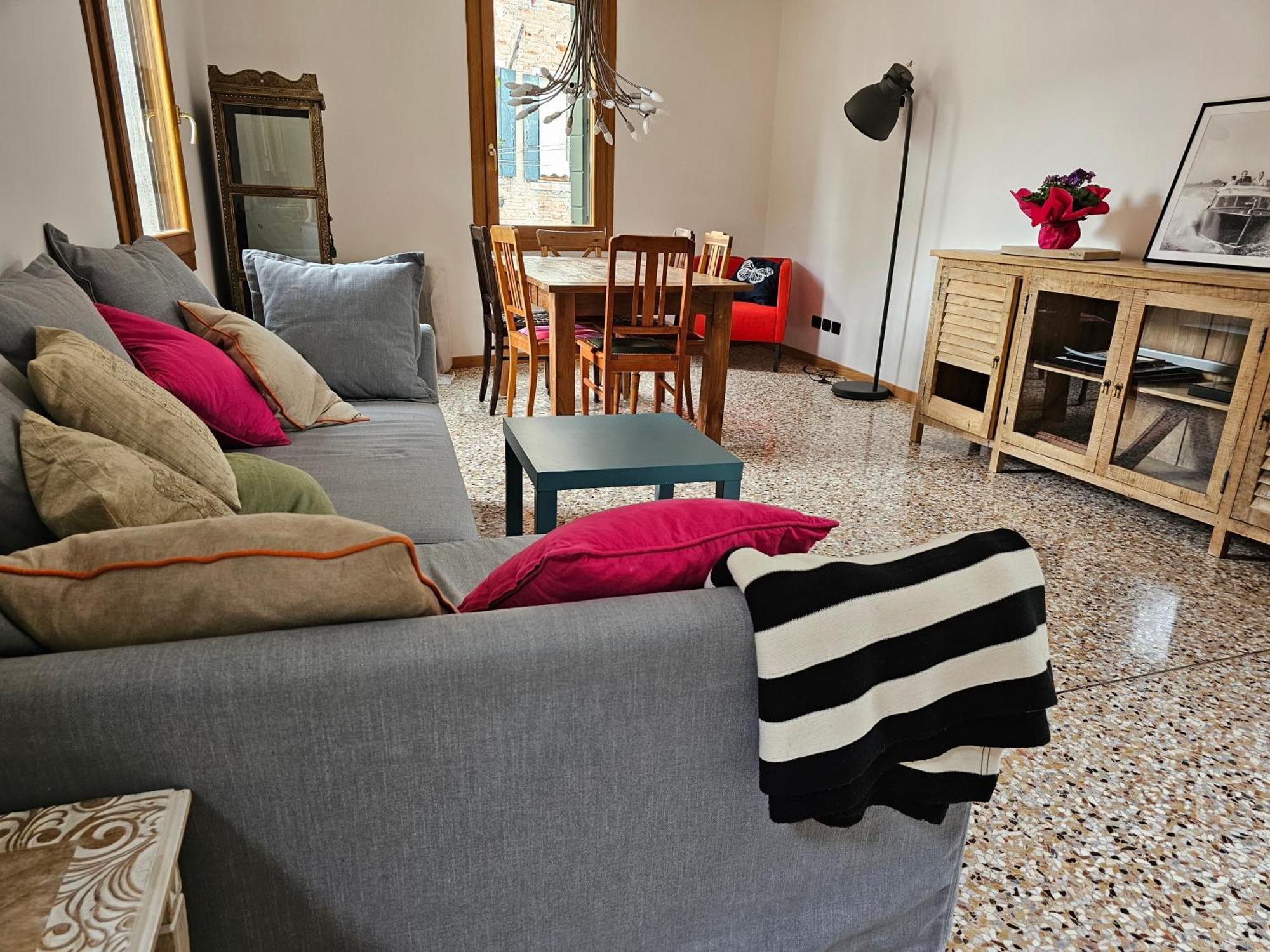 Casa Rossa Vista Canale Apartamento